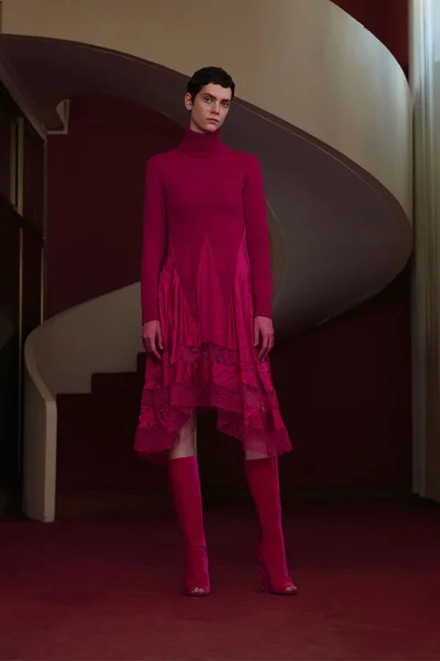 Look 9